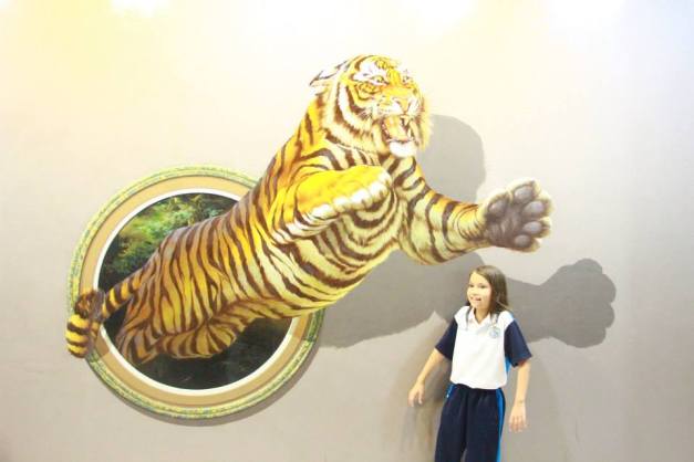 International Exhibit Art in Paradise Chiangmai 3D art Thailand school 