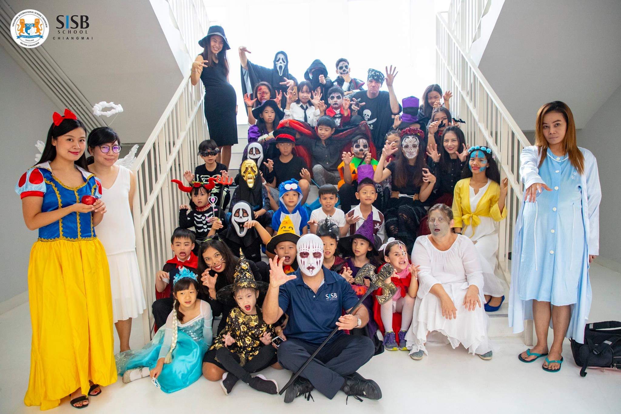 45312090_2554179511275400_1969484698421821440_o