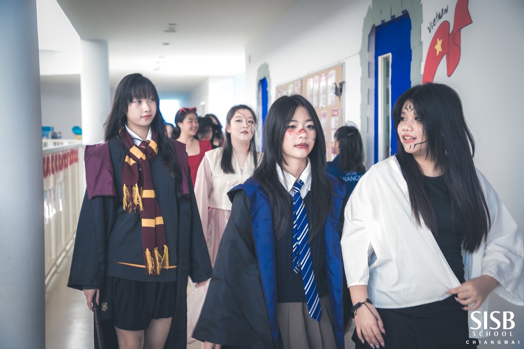 𝐒𝐞𝐜𝐨𝐧𝐝𝐚𝐫𝐲 𝐒𝐜𝐡𝐨𝐨𝐥 𝐇𝐚𝐥𝐥𝐨𝐰𝐞𝐞𝐧 𝐒𝐩𝐨𝐨𝐤𝐭𝐚𝐜𝐮𝐥𝐚𝐫&nbsp;!